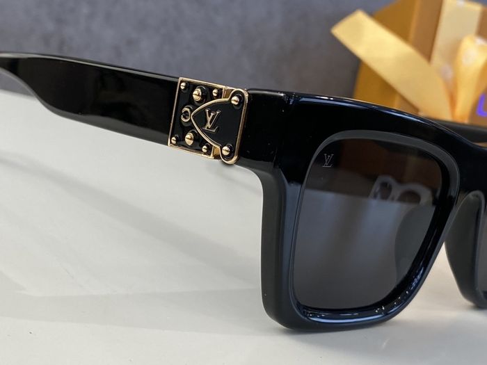 Louis Vuitton Sunglasses Top Quality LVS00768